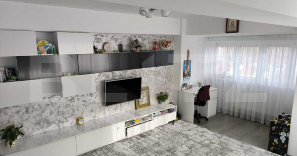 Apartament 2 camere, etaj intermediar ,decomandat,zona Burdu