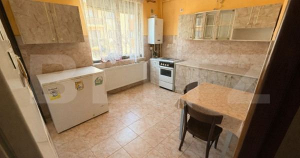 Apartament cu 2 camere, 52mp, parcare, balcon, Zona Stejaru