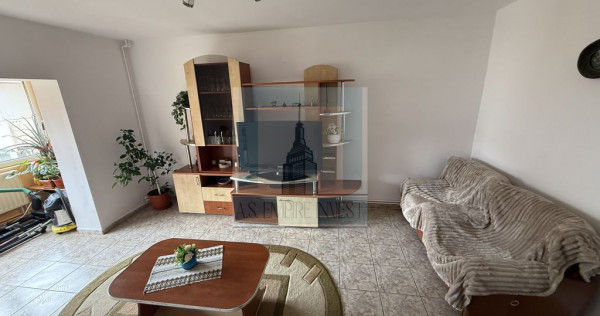 Apartament 4 camere, pe 2 nivele, 92 mp utili-zona Racadau