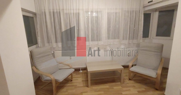 &Icirc;nchiriere apartament decomandat 3 camere - Bd. Lacul Te...