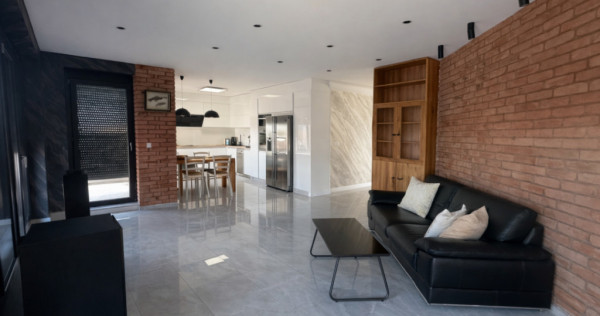 Apartament 3 camere LUX | 2 băi | Terase 60 mp | Parcare