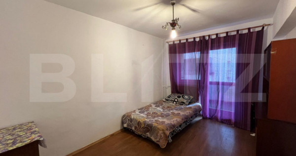 Apartament decomandat, 50 mp, zona Lapus