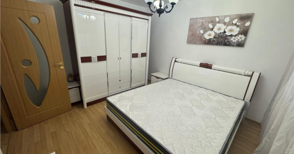 Ap 2 cam, etaj 1, parcare, central - POMPIERI