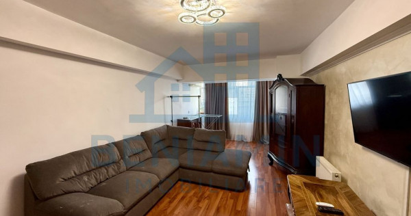 3 decomandate - 2 bai - etaj 1 - centrala proprie - McDon...