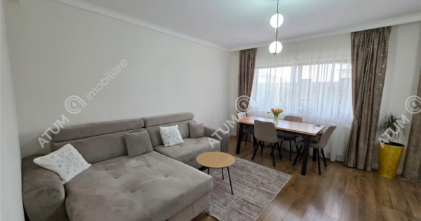 Casa pe 2 nivele 4 camere decomadate 2 bai zona Arhitectilor