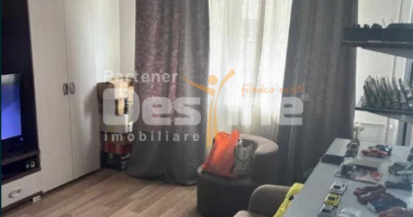 Panduri | 2 camere | 50mp | et 6 | semidec | 140.000 euro