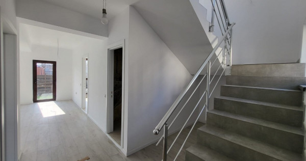 Casa Singulara | Toate utilitatile | Gata de mutat