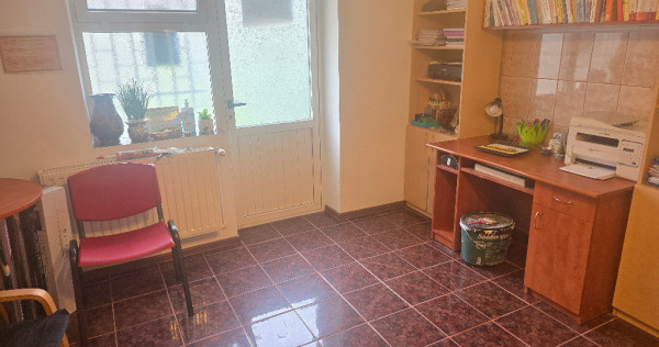 Vand garsoniera decomandata Deva, Zamfirescu parter, scurgere separata