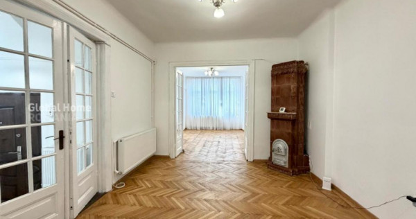 Unirii | Interwar Office &bull; Villa Apartment &bull; 4 Rooms | P