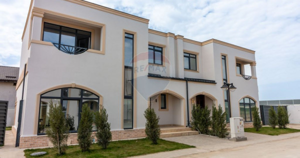 Casă / Vilă de lux cu 5 camere de v&acirc;nzare &icirc;n zona Sud...