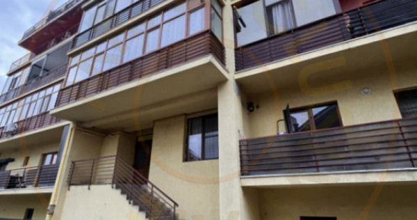 Gavana- 3 camere parter inalt- bloc 2008 & parcare curte pri