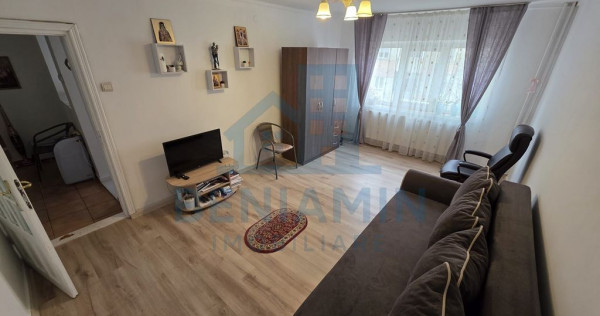 Apartament-Doua-Camere-Decomandat-1Mai-Etaj 2