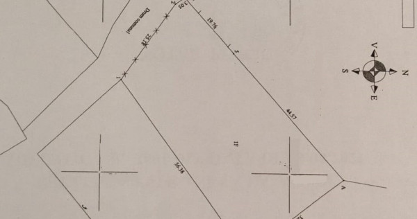 BREBU &ndash; intravilan 1800 mp, deschidere 29 ml, doar 16.900