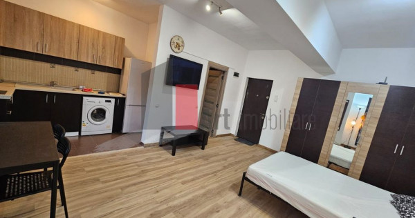 Garsonieara de vanzare-Piata Alba Iulia-Unirii-cu centrala