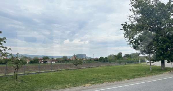 ???? Teren intravilan 6.109 mp &ndash; zonă centrală Simeria,
