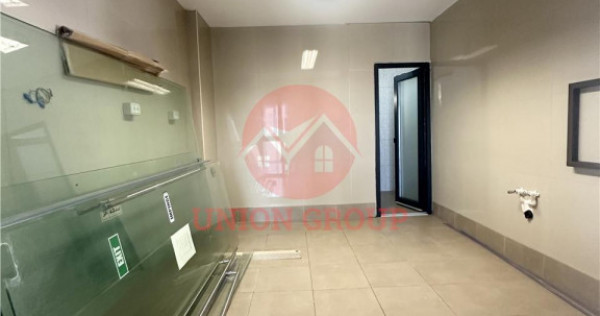 Spatiu Comercial Eforie Nord 160 mp, Situat in Zona Foarte b