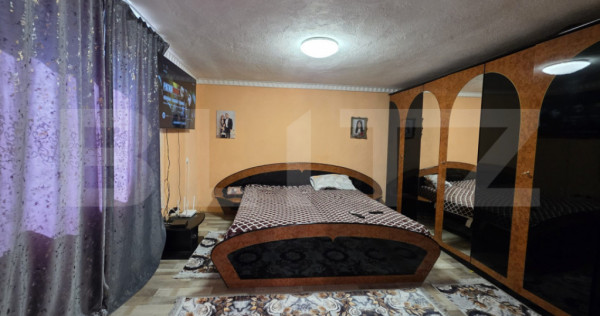 Casa de vanzare 3 camere,80,70mp,zona Satmarel Satu Mare