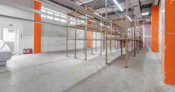 Spațiu comercial de &icirc;nchiriat in Năsăud Shopping Center