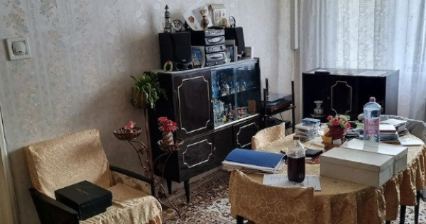 Apartament cu 4 camere situat &icirc;n zona Br&acirc;ncoveanu, Budimex!