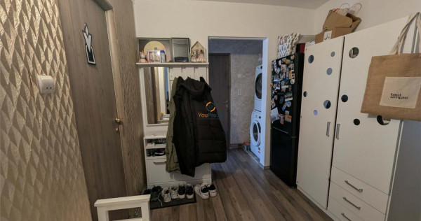 Decomandat 2 camere etaj 2 Zona Lipovei