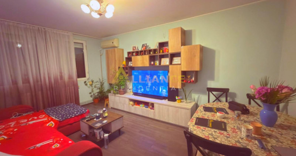 {BRANCOVEANU} Apartament 3 camere | decomandat - Mobilat si