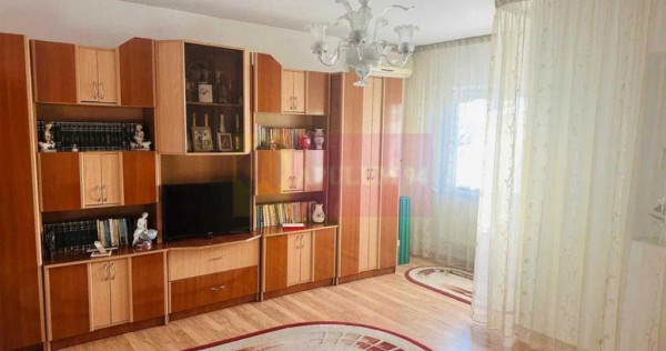 Apartament 3 camere Drumul Sarii- Razoare.