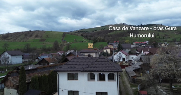 CAS#258; SUPERB#258; DE V#194;NZARE #206;N GURA HUMORULUI |