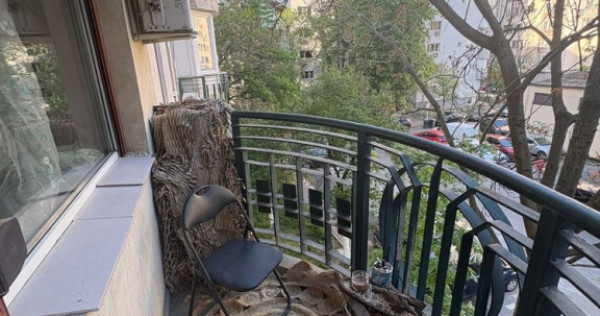 Unirii etaj 2 decomandat