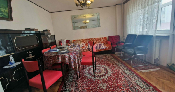 Apartament 4 camere, situat &icirc;n T&acirc;rgu Jiu, Str Unirii (Ultr
