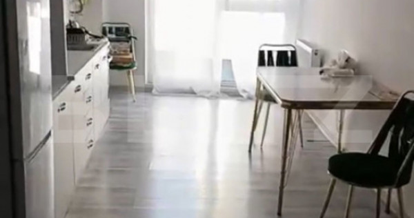 Apartament finisat decomandat cu 2 camere!