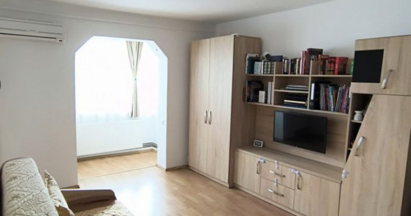 Apartament 2 camere Brasov, renovat, beci, aer conditionat