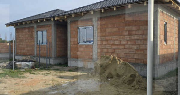 Duplex parter zona centrala Mosnita Noua