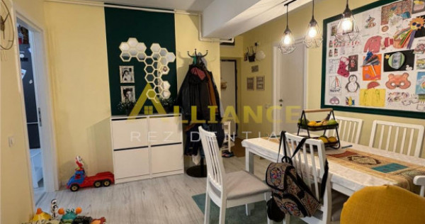 Apartament 3 camere I 2 bai