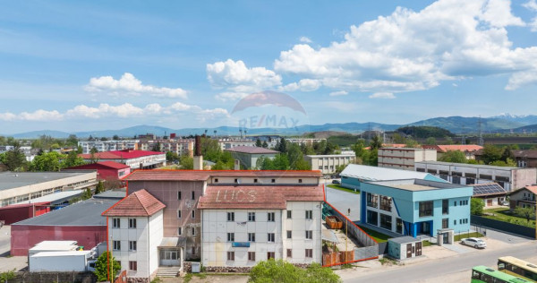 CLADIRE 1011 MP CU 3.459 MP TEREN INDUSTRIAL | ZIZINULUI ...