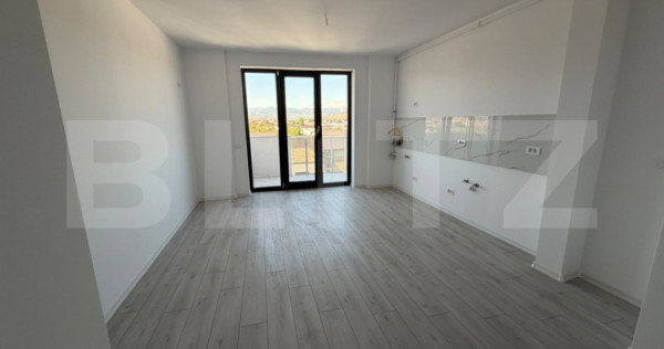 Apartament cu 3 camere, 66 mp, zona Centru
