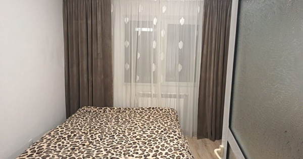 De vanzare apartament 3 camere &ndash; Micro 40 &ndash; Parter cu...