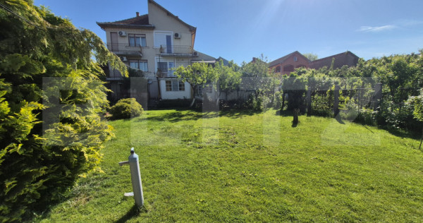 Casa de vanzare, 410 mp, teren 885 mp, zona Mielniului