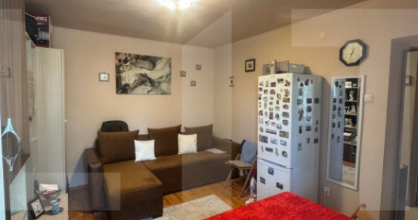 Apartament cu 2 camere, decomandat, 34 mp, etaj 3, zona Olin