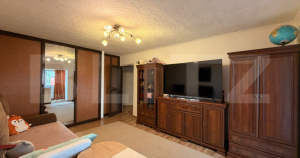 Apartament 2 camere decomandat, 49.03 mp, bloc monolit, zona