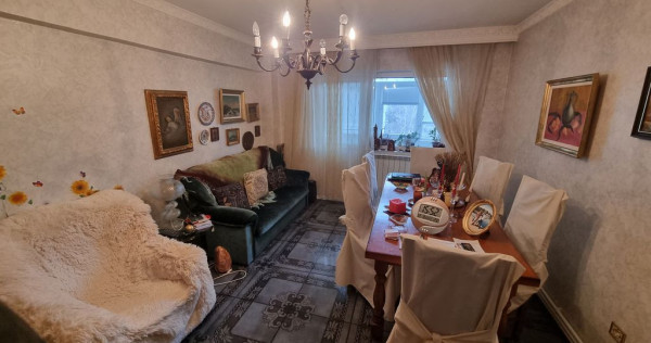 Faleza nord unirii- apartament 4 camere decomandat
