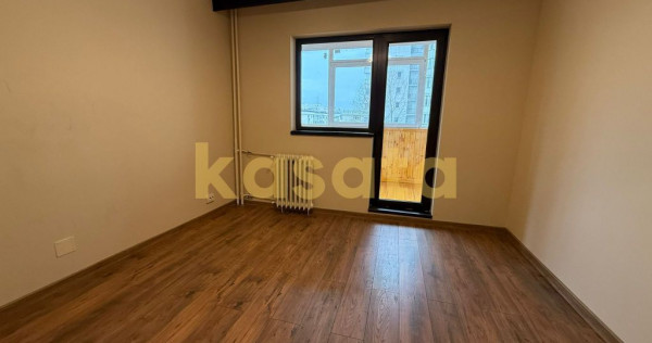 Oportunitate! Apartament 4 camere de v&acirc;nzare &icirc;n Colentina