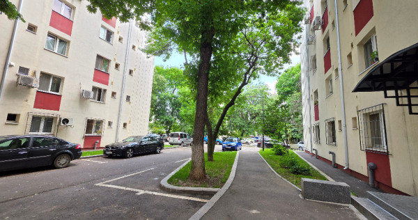 BRANCOVEANU, str. Giovanni Boccaccio, apropiere metrou, 16 mpu, parter