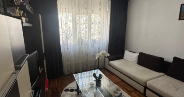 Apartament 4 camere de v&acirc;nzare | Poarta 6, Constanța