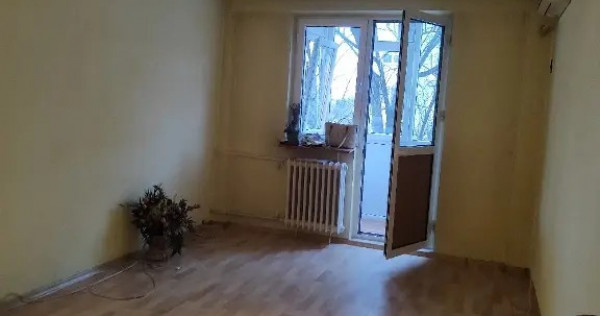 Apartament de v&acirc;nzare 2 camere str. Delfinului