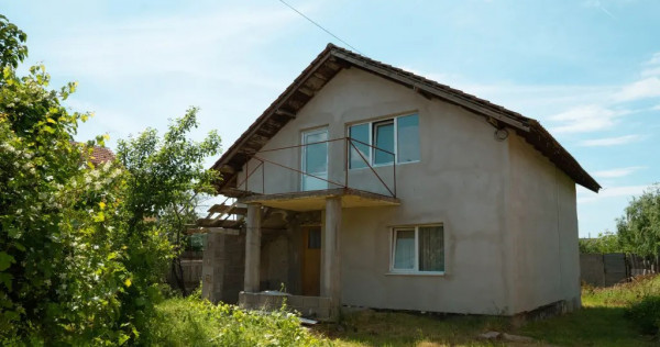Casa de vanzare in Craiova - ideala pentru familie sau investitie