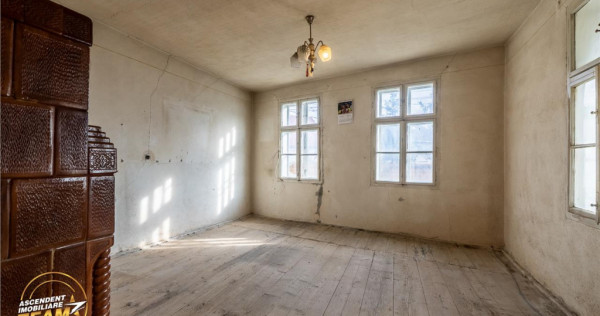 Casa din lemn, teren 384 mp: oportunitate renovare, Simeria