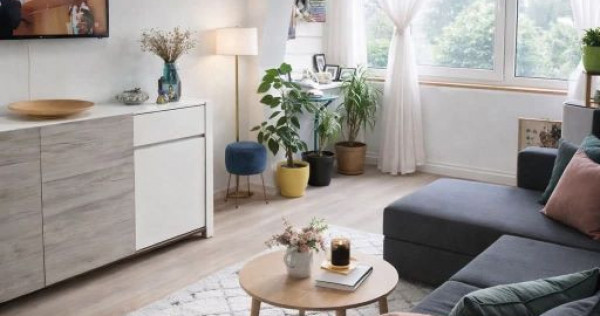 Apartament cu 3 camere decomandat - zona Dacia