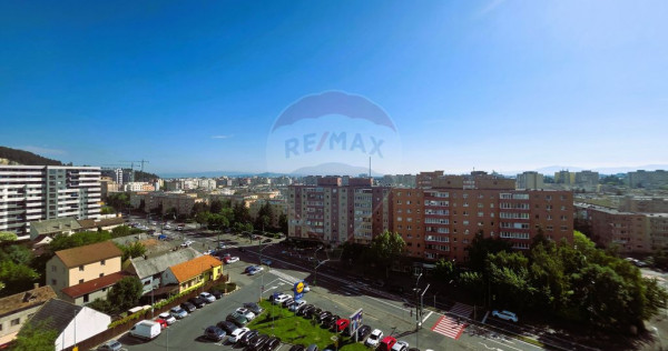 &Icirc;nchiriere apartament 2 camere, Brașov, cartier Răcăd...