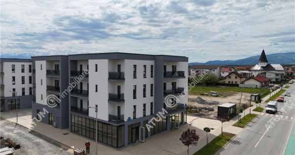 Apartament cu 3 camere 2 bai 2 balcoane parcare zona Brana S