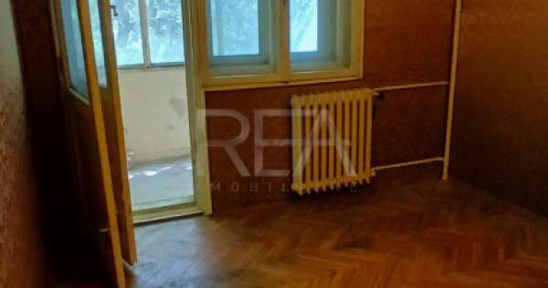 3 camere - etaj 2 - Alexandru Obregia, Straduintei